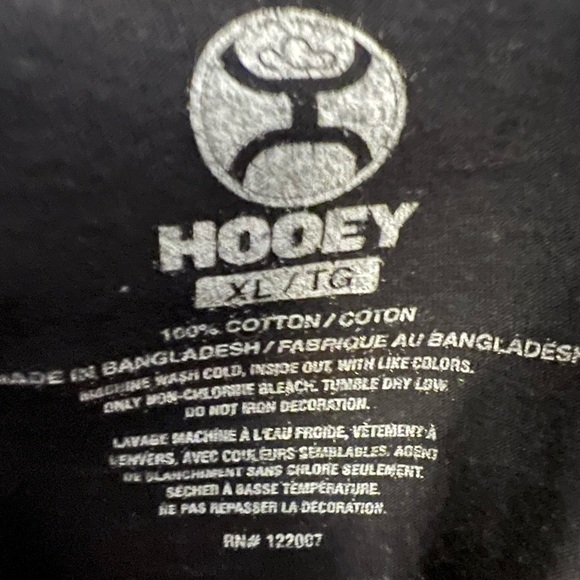 Hooey Black Tee with Striped Graphic - Picture 3 of 3